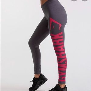 Gymshark burnout leggings charcoal/cranberry